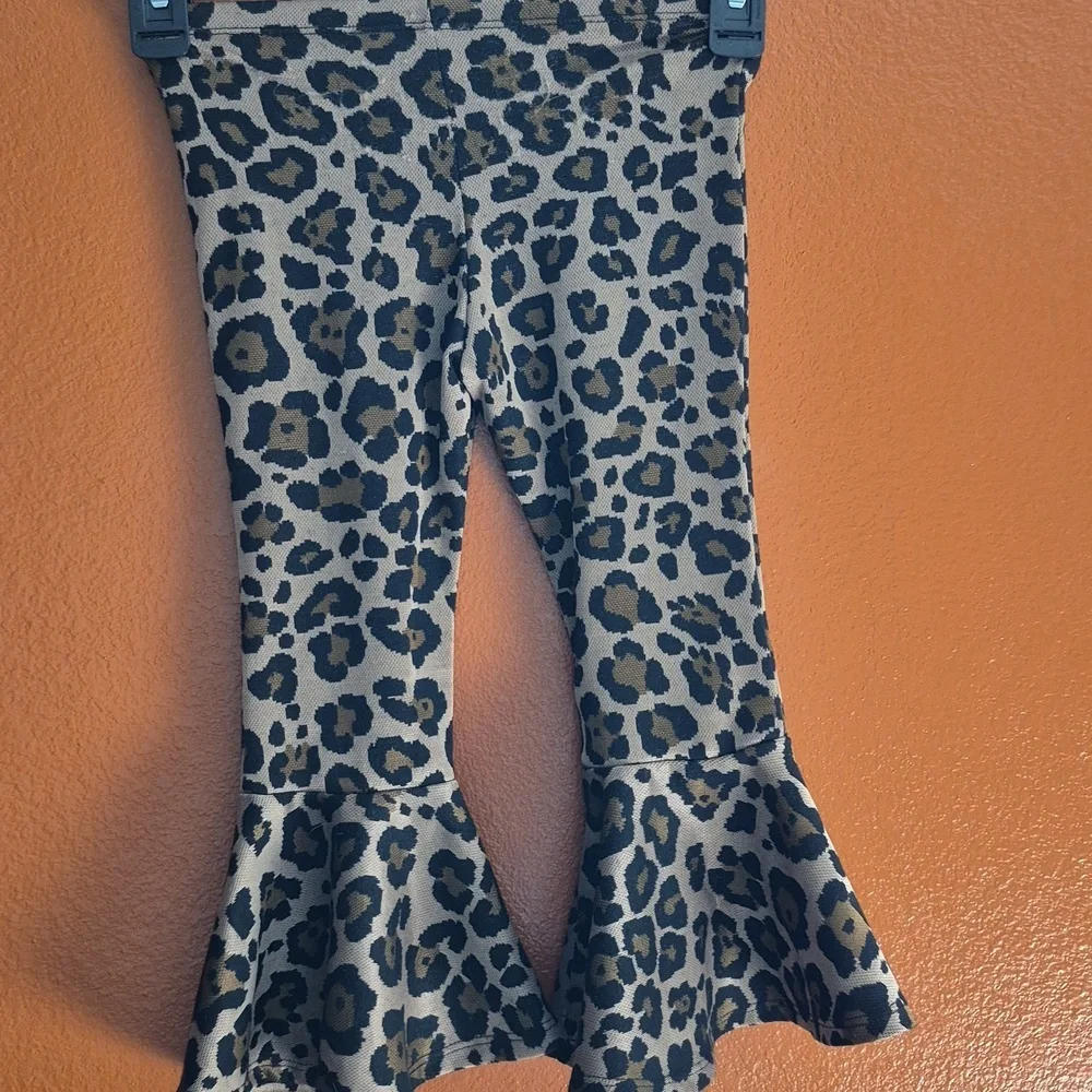Bonnie Jean Pink Ribbed Top with Faux Leopard Fur Trim & Leopard Print Pants